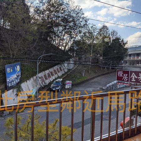 Chingjing ‧ Orange Scotia Διαμέρισμα Renai Εξωτερικό φωτογραφία